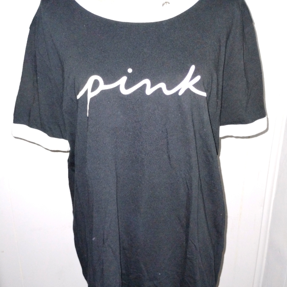 Campus tee